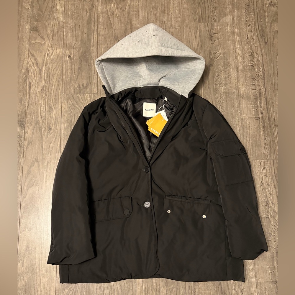 Sandro Black Men's Hooded Puffer Jacket with Light Gray Hood